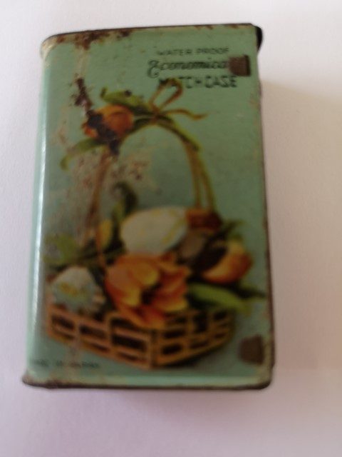 Tin Japanese Vesta Matchbox (BU)