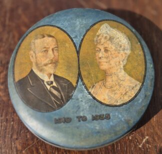 Huntley & Palmers George V & Mary Reading Tin (EB)